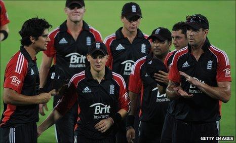 England congratulate Scott Borthwick