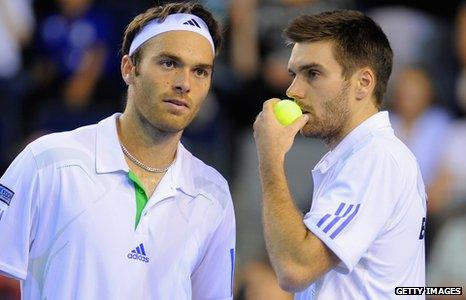 Colin Fleming (left) and Ross Hutchins