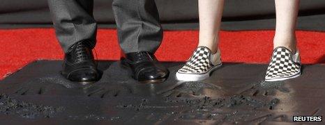 Robert Pattinson and Kristen Stewart's feet