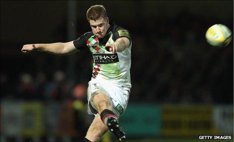 Rory Clegg of Harlequins kicks the winning penalty during the Premiership match against Exeter Chiefs