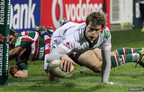 Andrew Trimble notches Ulster's first try