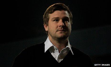 Karl Robinson