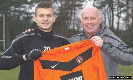 Milos Lacny and Dundee United manager Peter Houston