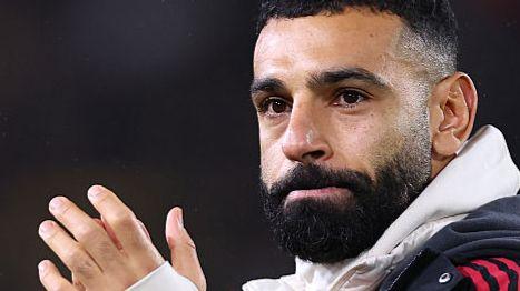 Mohamed Salah applauding