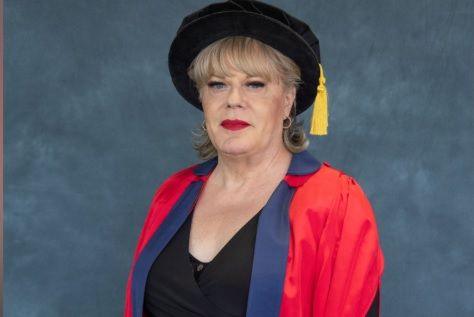 Suzy Izzard