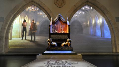 Inside_Vistor_Centre.