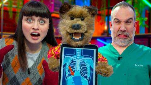Abby, Hacker and Doctor Xand take part in an Operation Ouch quiz.