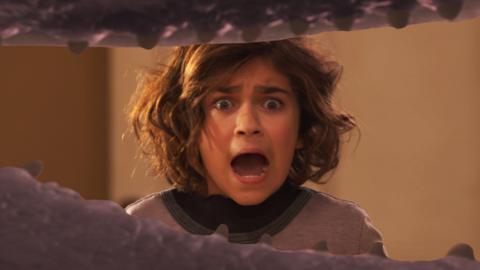 Tabby screaming, seen from inside the mouth of the alien.