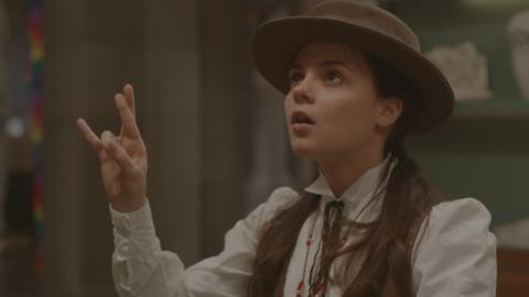 Theodosia Throckmorton casting a spell.