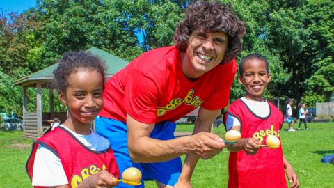 Watch Ben and Andy take part in a fun race