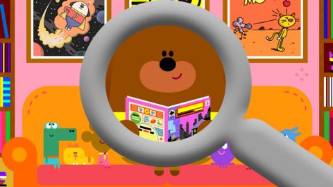 Hey Duggee on the sofa with the Squirles