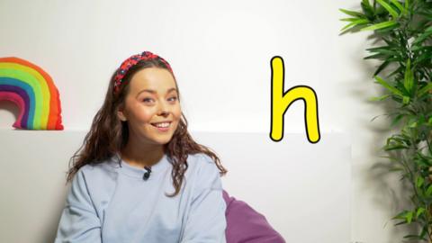 Learn letter "h" with Evie and Dodge