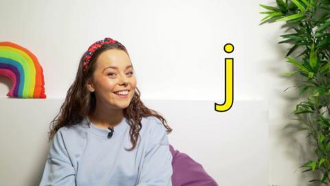 Learn letter "j" with Evie and Dodge