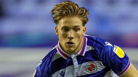 Lewis Gibson in action for Reading