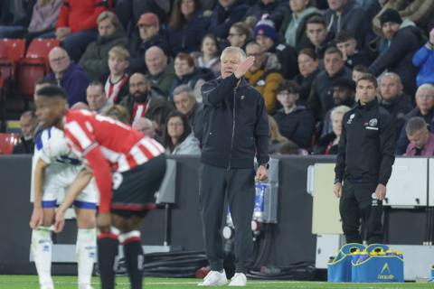 Sheffield United manager Chris Wilder gives directions to his players.
