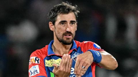 Mitchell Starc 