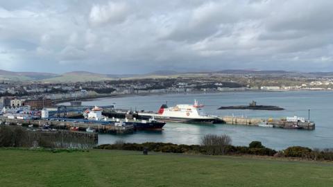 Douglas outer harbour