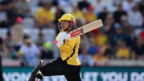 Sophia Dunkley batting for Trent Rockets
