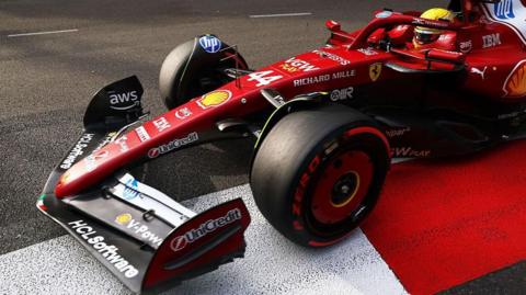 Lewis Hamilton takes a corner in Baku