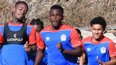 Alberth Elis training with Olimpia