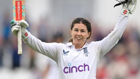 Tammy Beaumont celebrating her double century against Australia