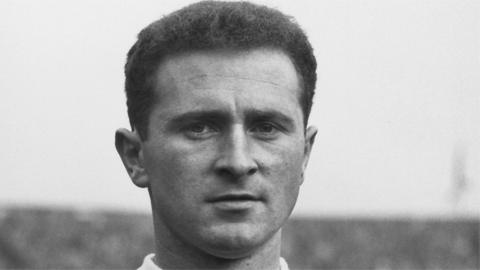 Harry Gregg