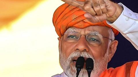 Modi at an election rally in Gujarat