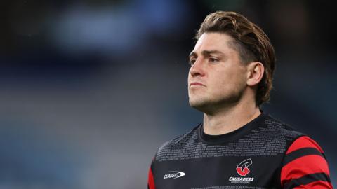 James O'Connor warms up for Crusaders