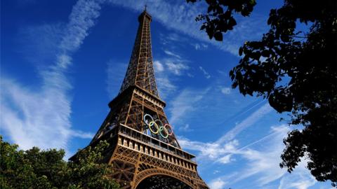 Eiffel Tower with the Olympics ring