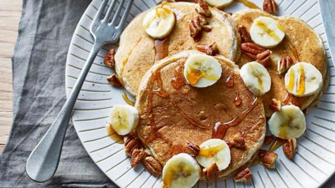 Healthier banana pancakes