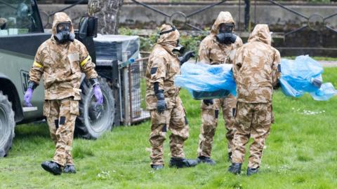 Military personnel in Salisbury