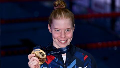 Laura Stephens with gold medal