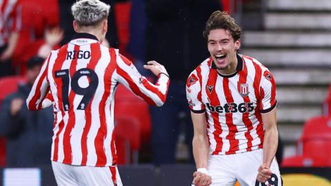 Milan Smit scores for Stoke