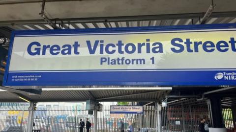 sign reading Great Victoria Street Platform 1