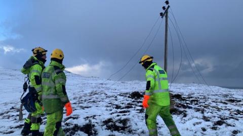 Engineers on Shetland
