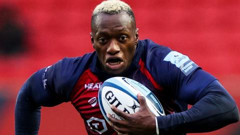 Bristol Bears winger Niyi Adeolokun