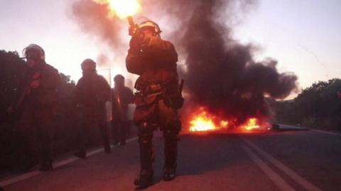 Greek riot police on Lesbos