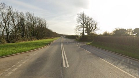 A40 rhwng Hwlffordd a Trefgarn