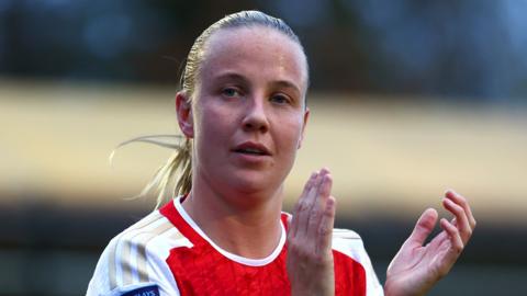 Beth Mead of Arsenal applauds the fans as she is substituted off during the Barclays Women's Super League football match between Brighton & Hove Albion and Arsenal FC at Broadfield Stadium