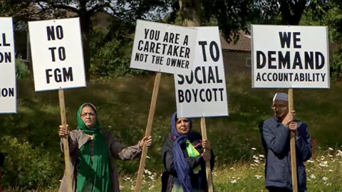 Anti-FGM protestors outside mosque