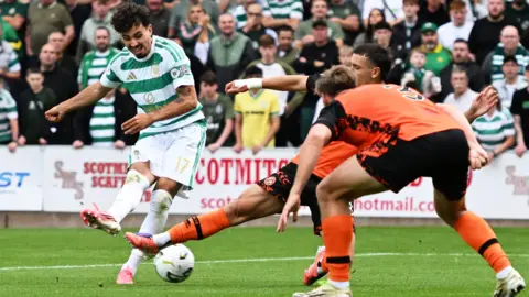 Dundee Utd v Celtic