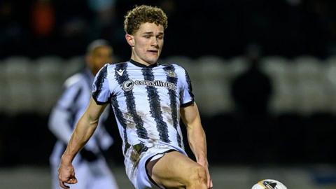 St Mirren midfielder Jacob Devaney