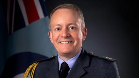 Sir Richard Knighton in his official RAF portrait.  