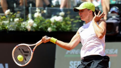 Iga Swiatek playing at the Italian Open