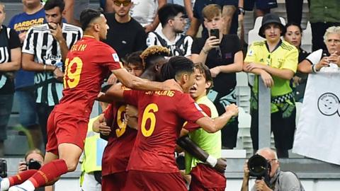 Roma celebrate