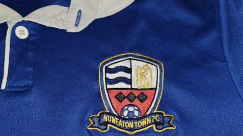 Nuneaton Town logo