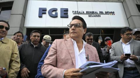 Fernando Villavicencio speaking to supporters before his murder in August 2023