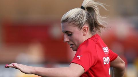 Kelsie Burrows 