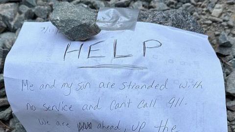 A picture of the note left by the mother who was lost in the forest with her nine-year-old son