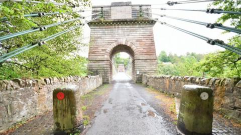 Union Chain Bridge